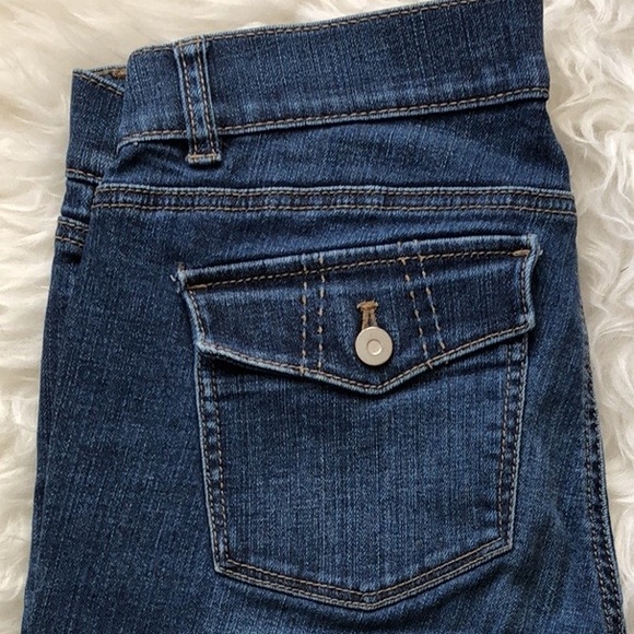 WHBM • NOIR Size 4 Cropped Denim Jeans - Picture 4 of 16